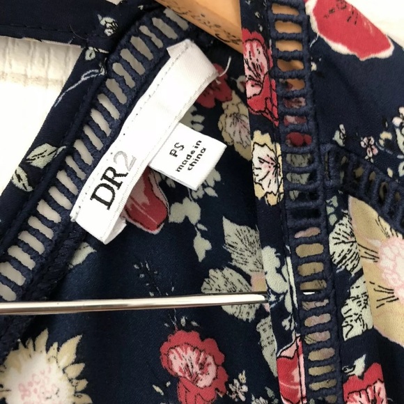 DR2 blouse - Picture 2 of 4